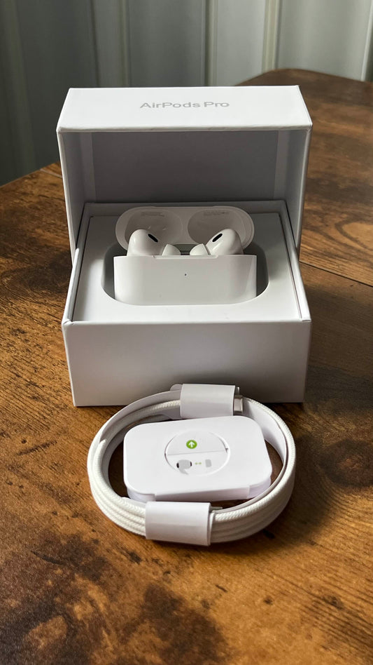 Apple AirPods Pro (2nd Generation) True Wireless Kopfhörer mit USB-C Ladecase